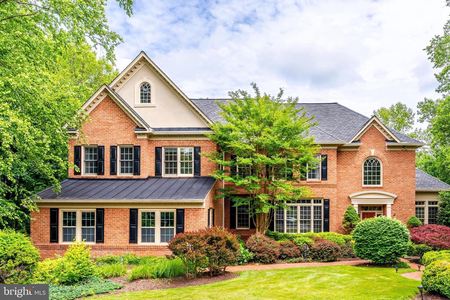 891 Chinquapin Rd