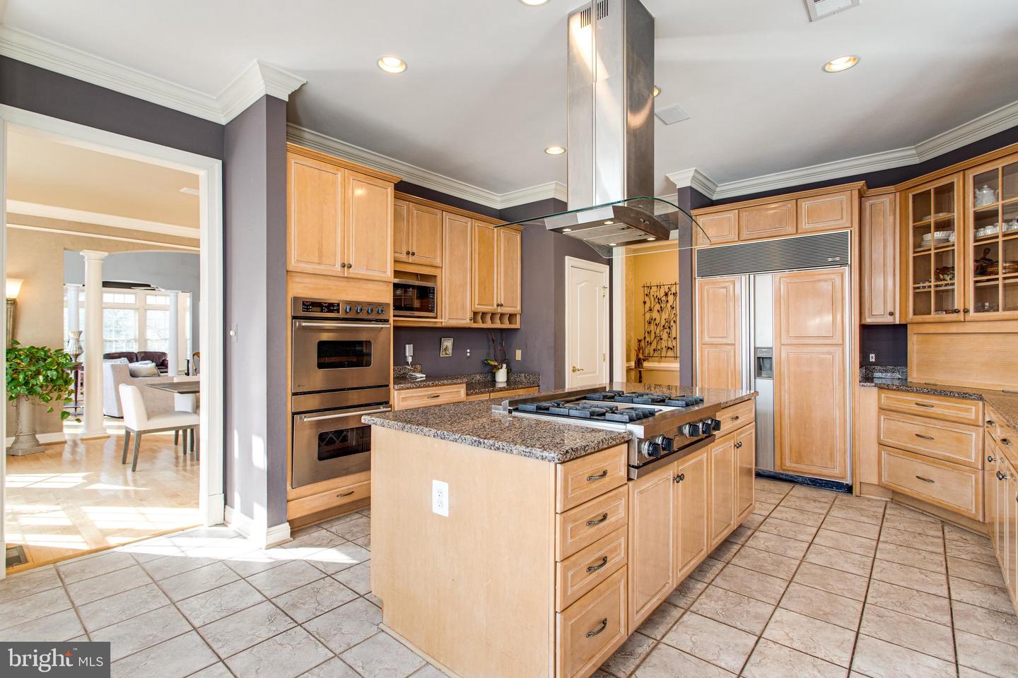 891 Chinquapin Rd