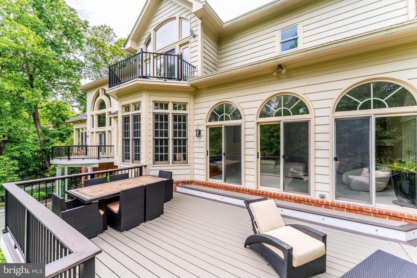 891 Chinquapin Rd