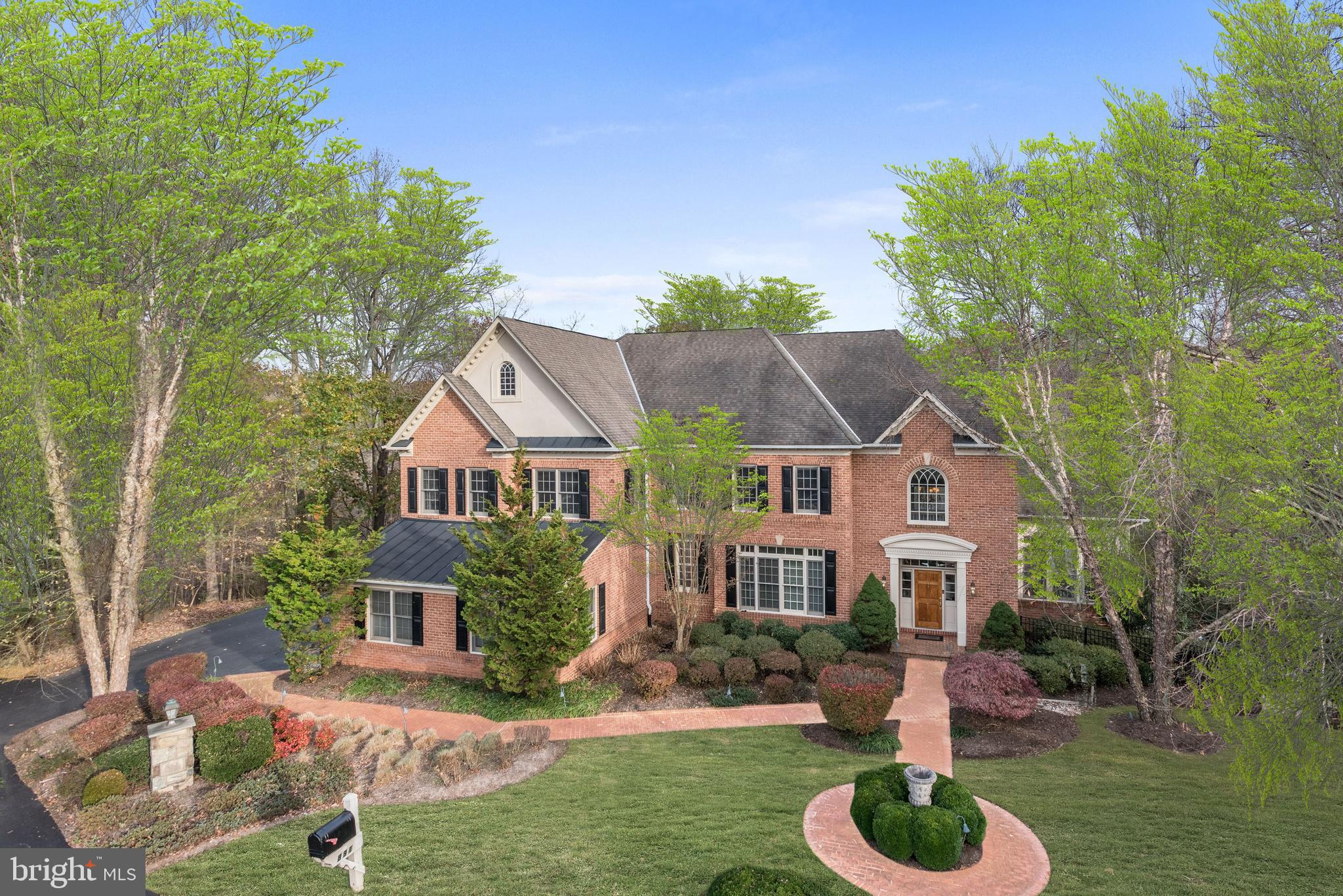 891 Chinquapin Rd