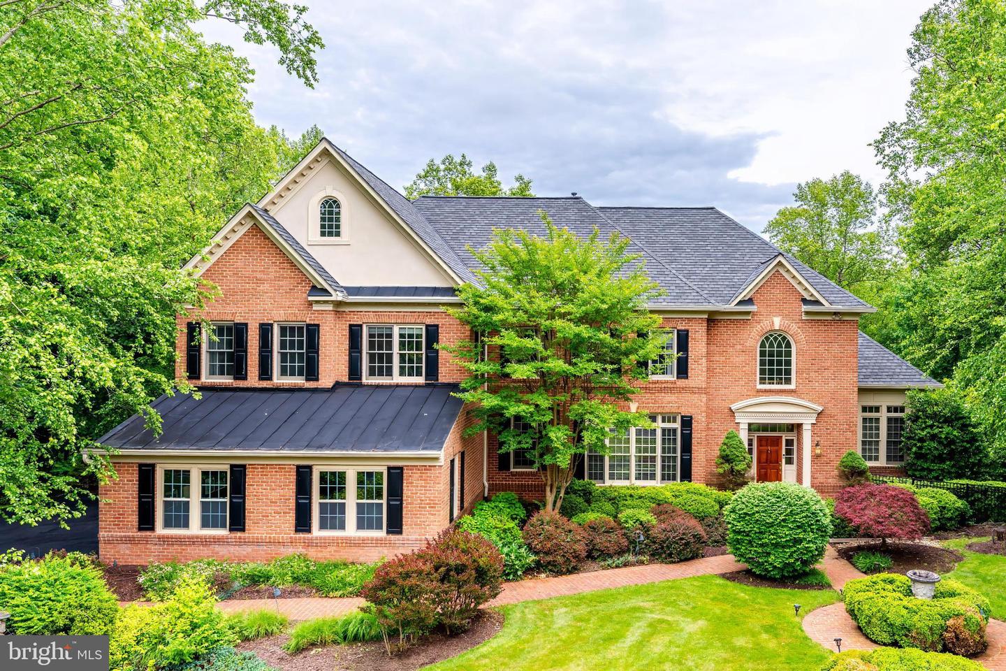 891 Chinquapin Rd