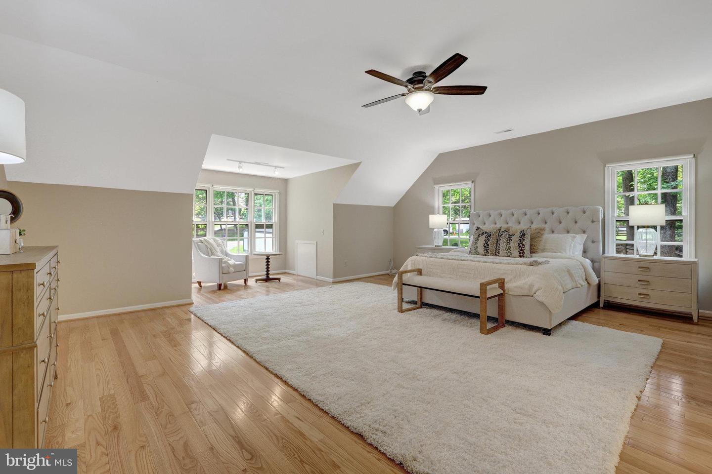 11200 Elmview Pl