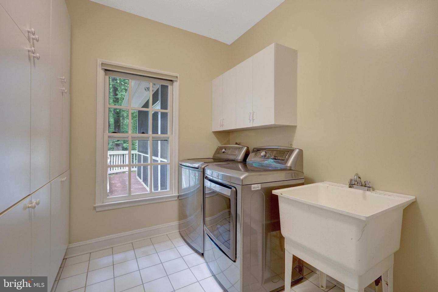 11200 Elmview Pl