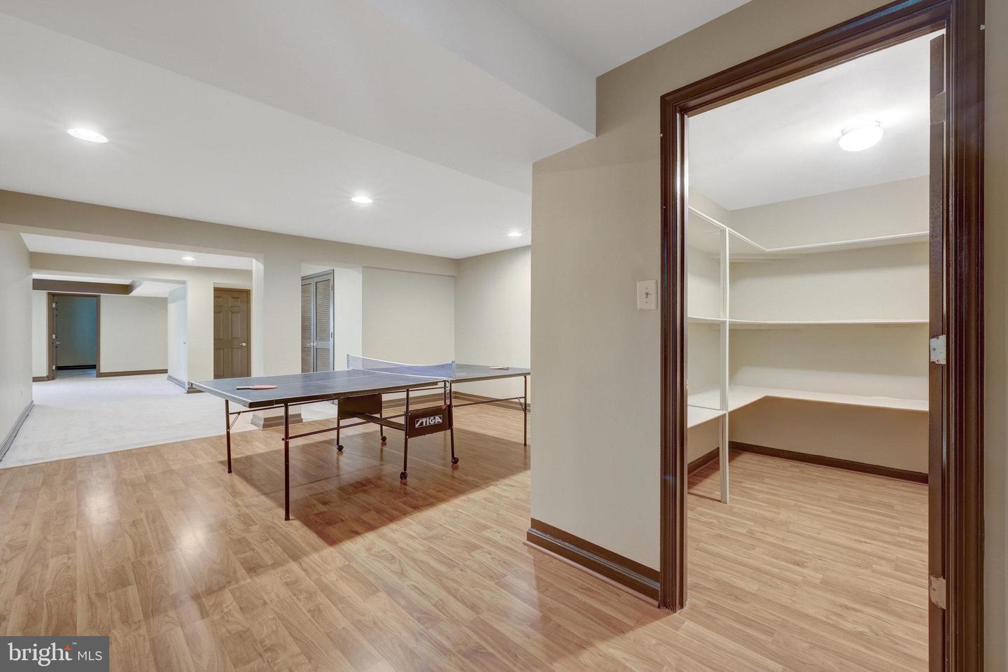 11200 Elmview Pl