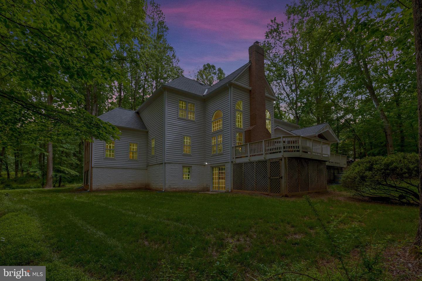 11200 Elmview Pl