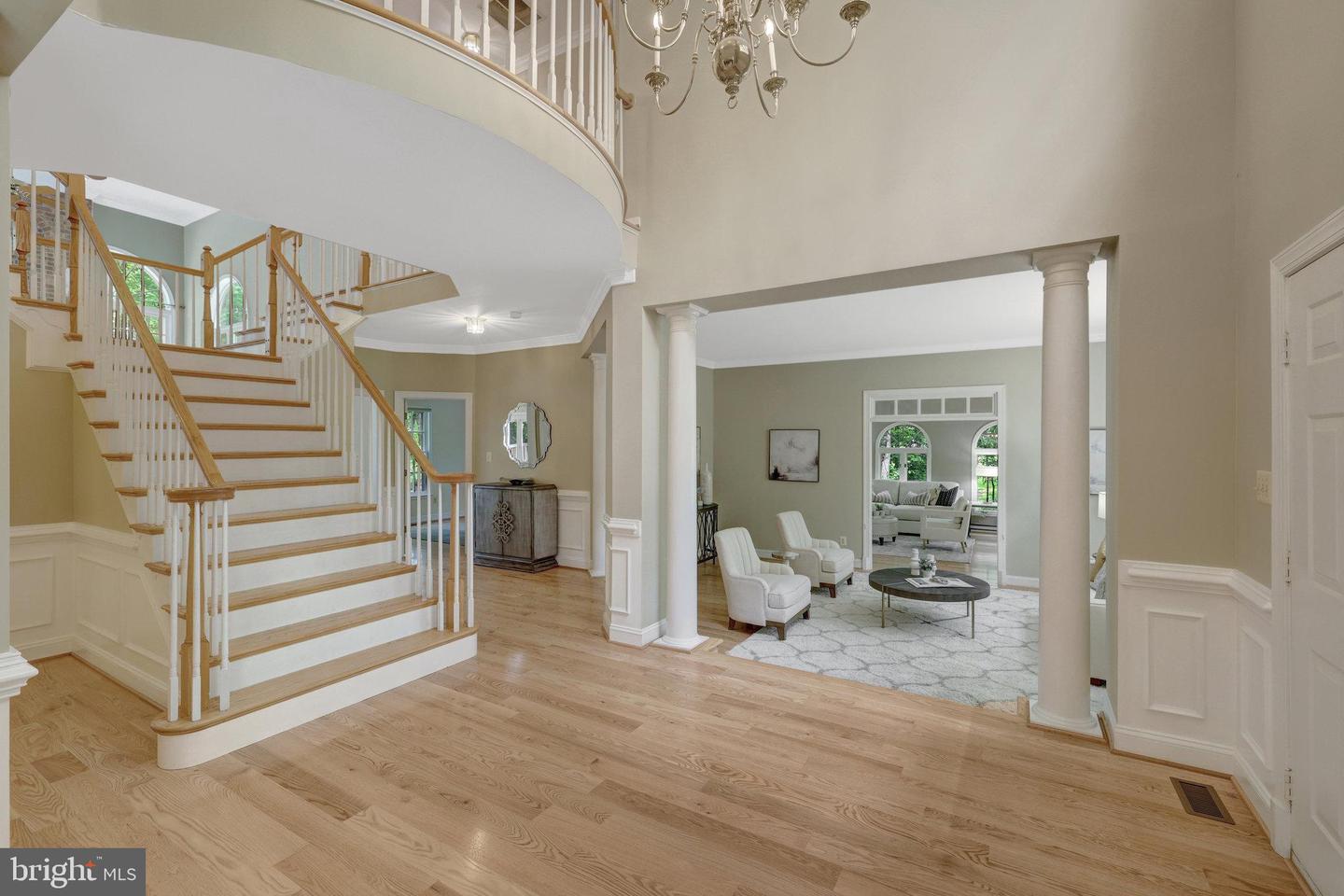 11200 Elmview Pl