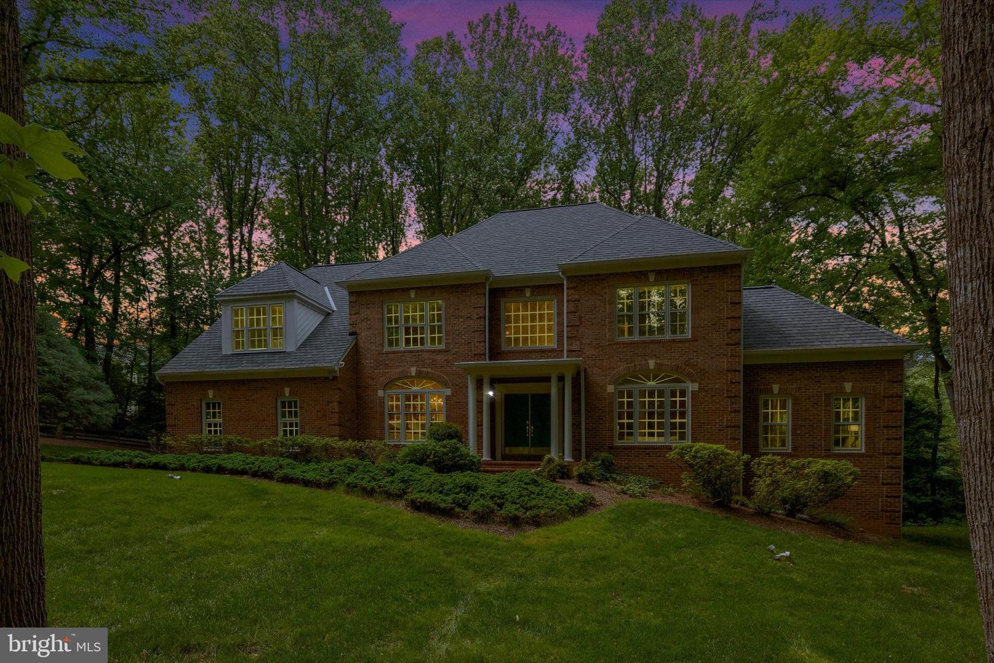 11200 Elmview Pl