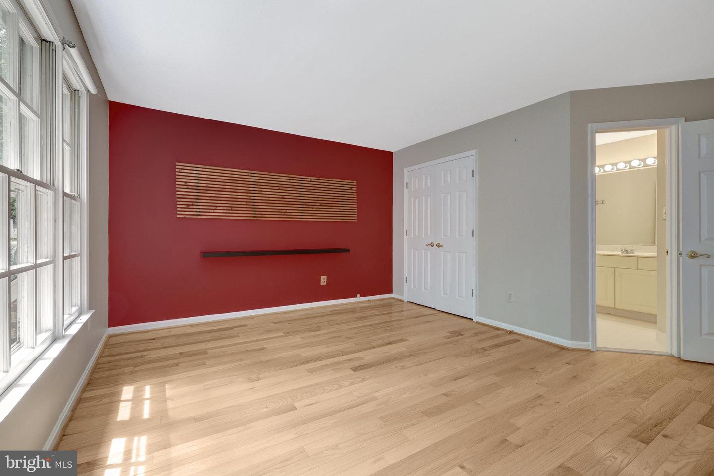 11200 Elmview Pl
