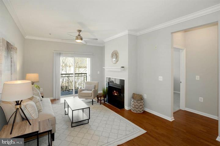 2791 CENTERBORO DR #373