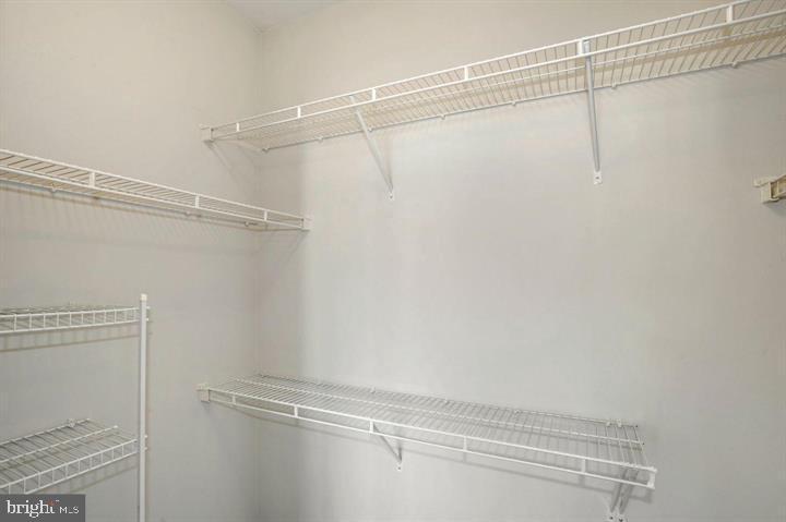 2791 CENTERBORO DR #373