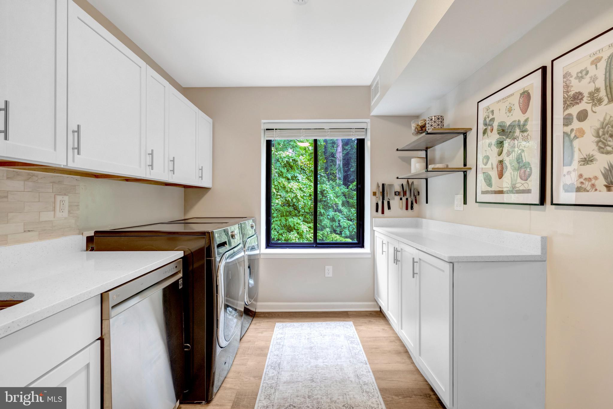 3105 BUCCANEER COURT 201