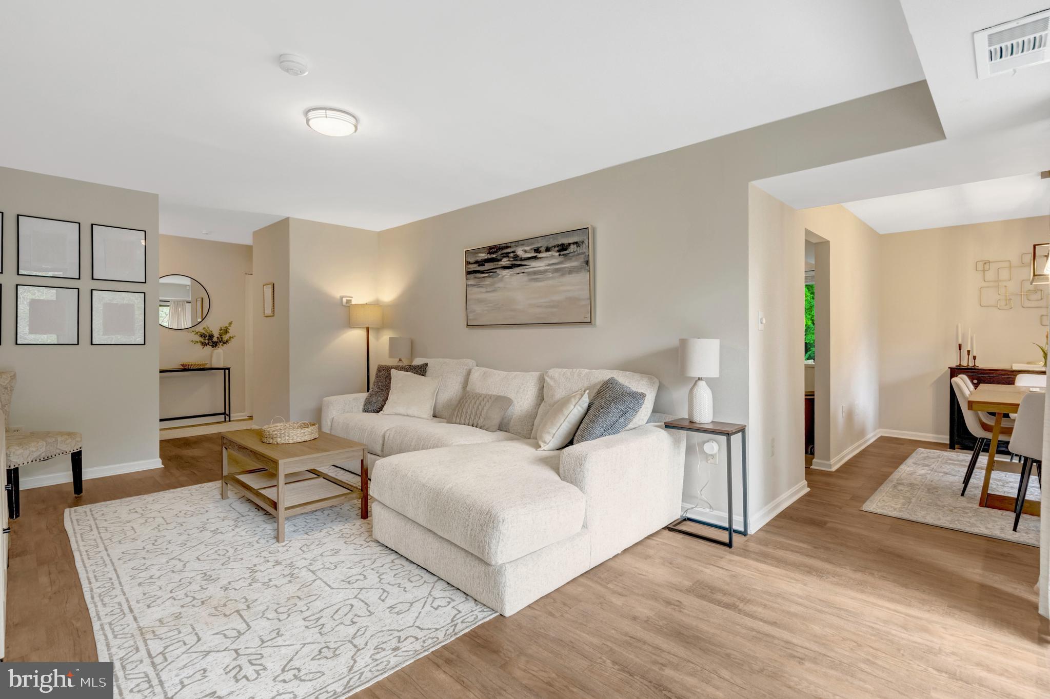 3105 BUCCANEER COURT 201