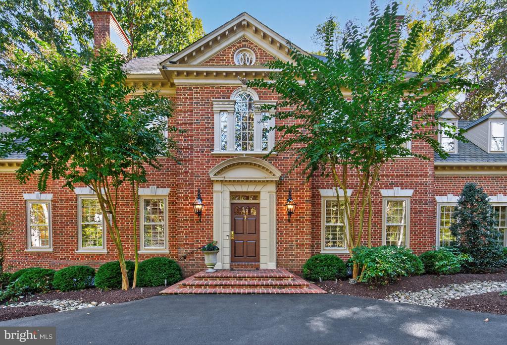 921 TOWLSTON ROAD