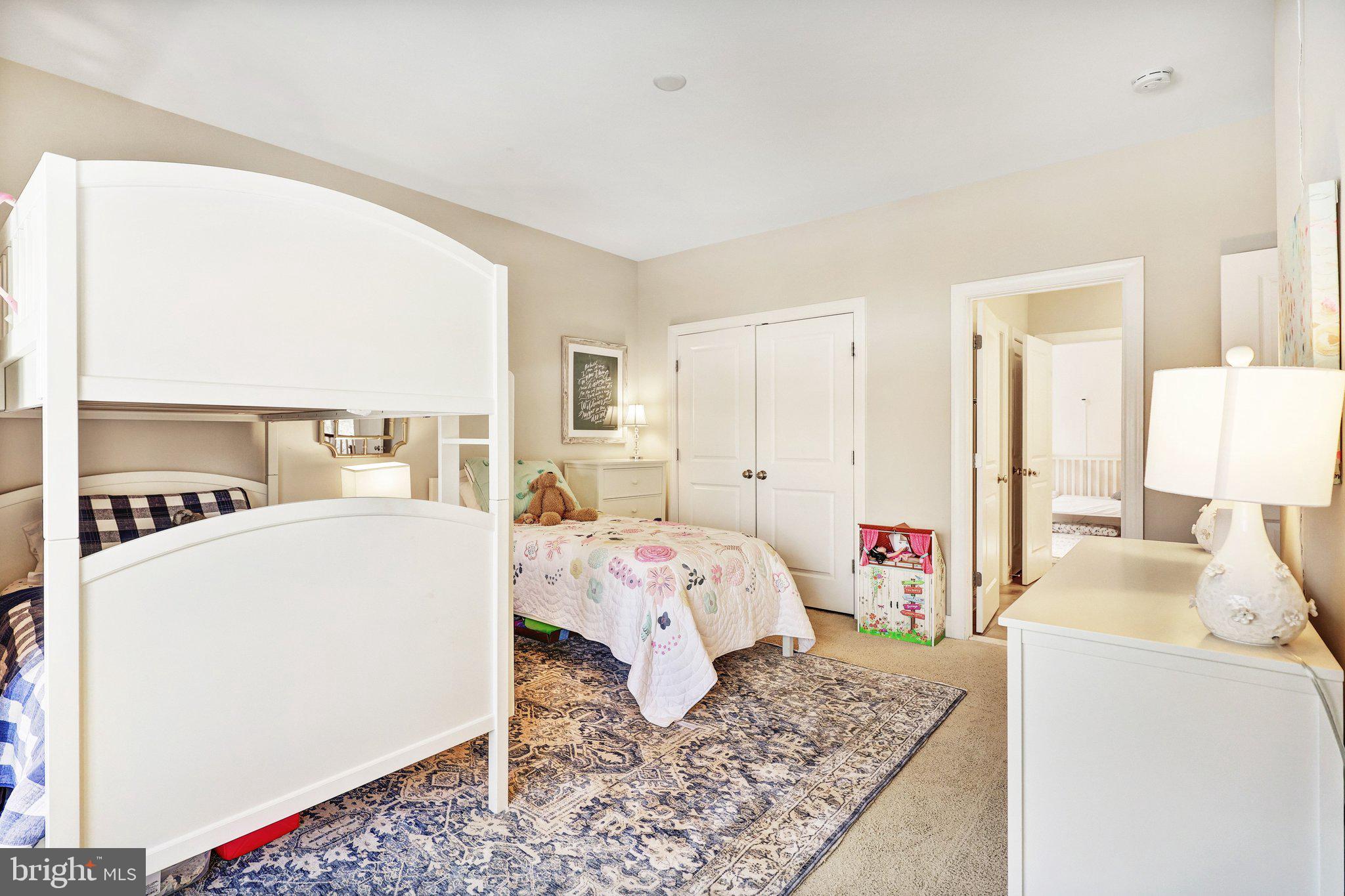 8028 WELLINGTON ROAD