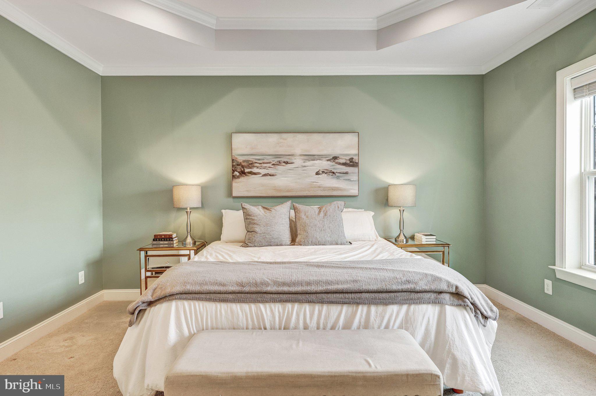 8028 WELLINGTON ROAD