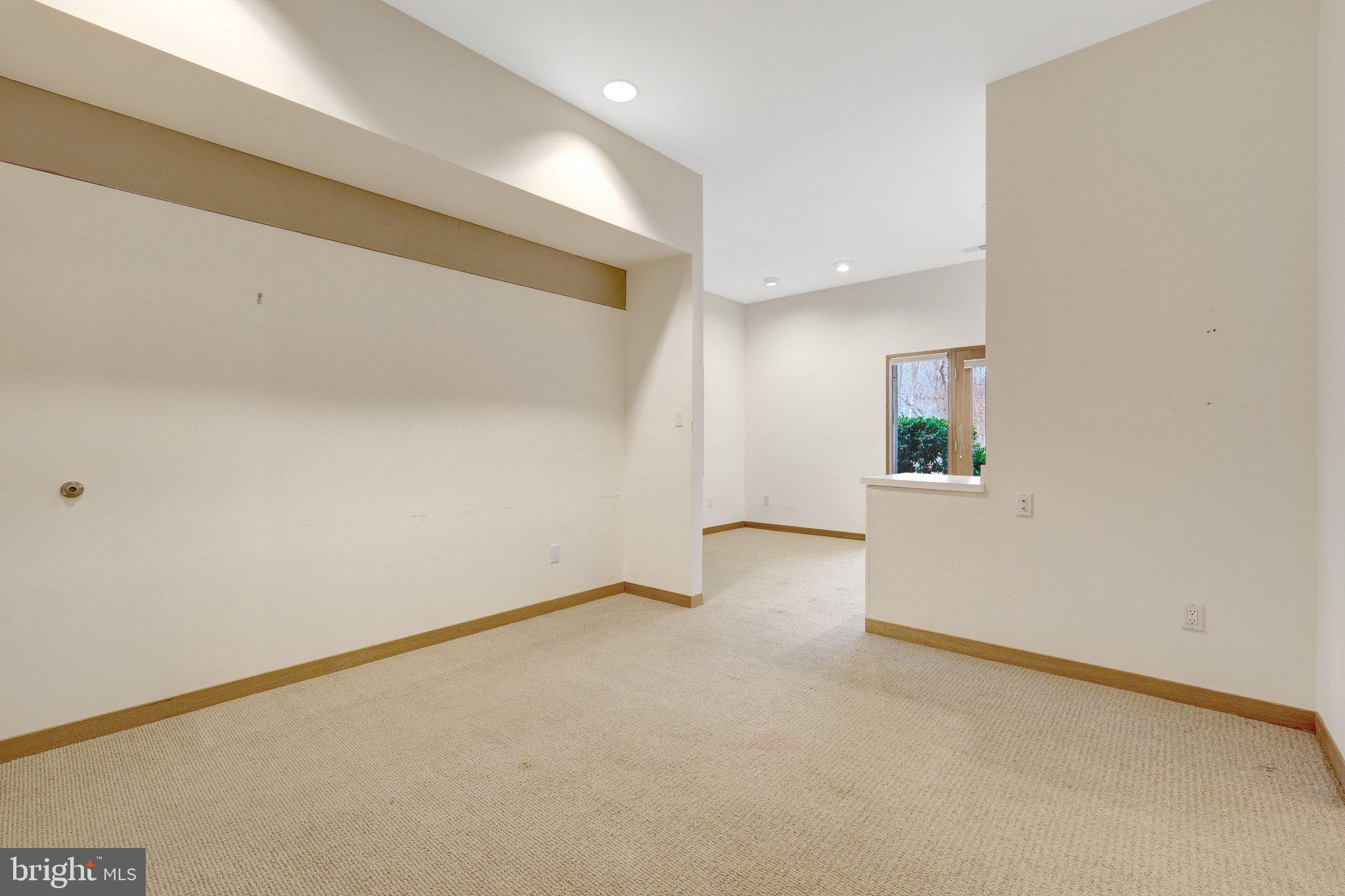 8620 POLK