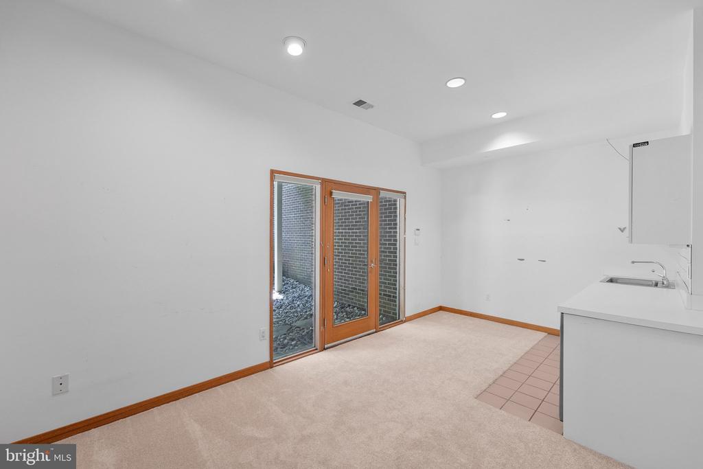 8620 POLK