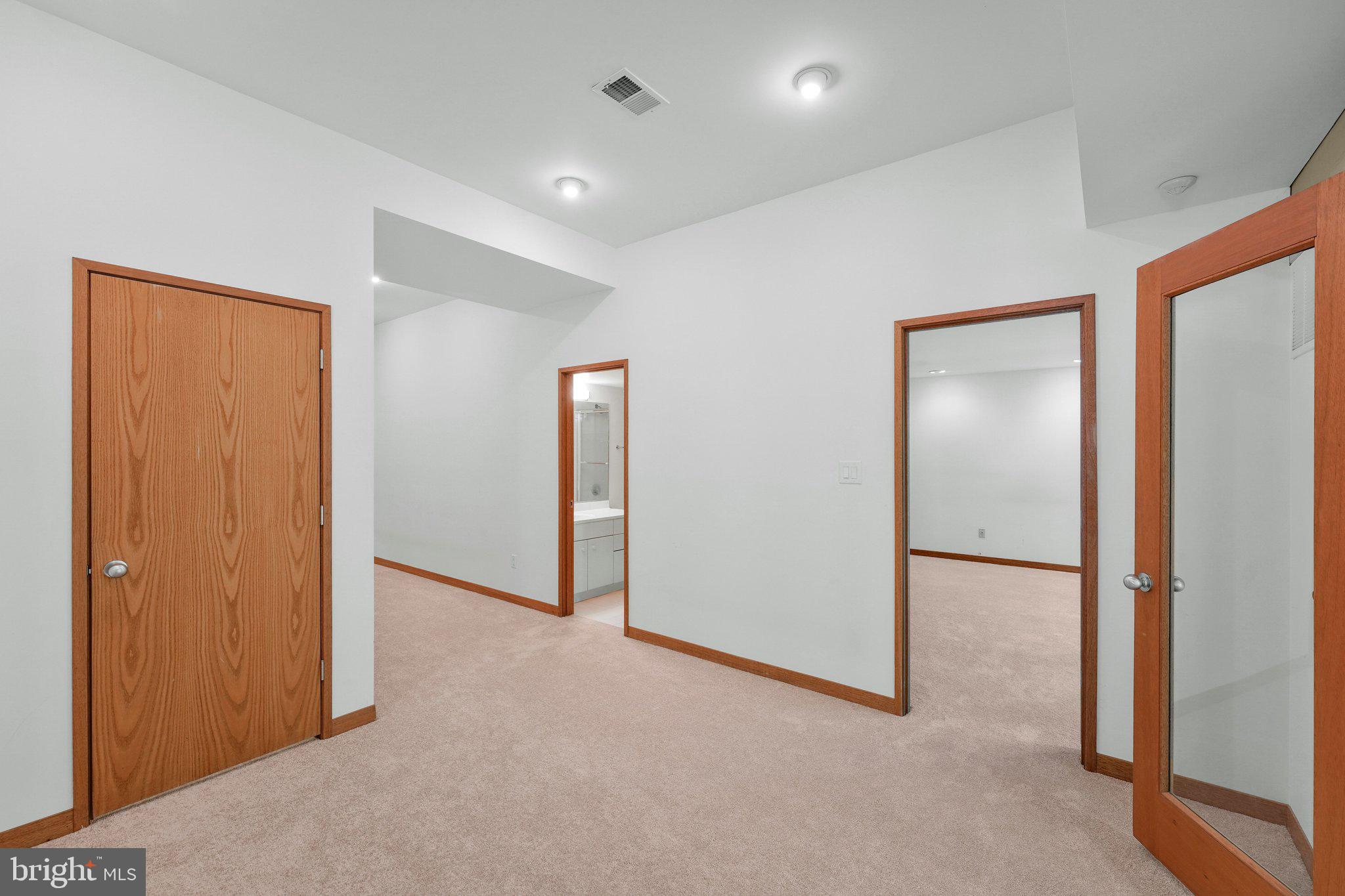 8620 POLK