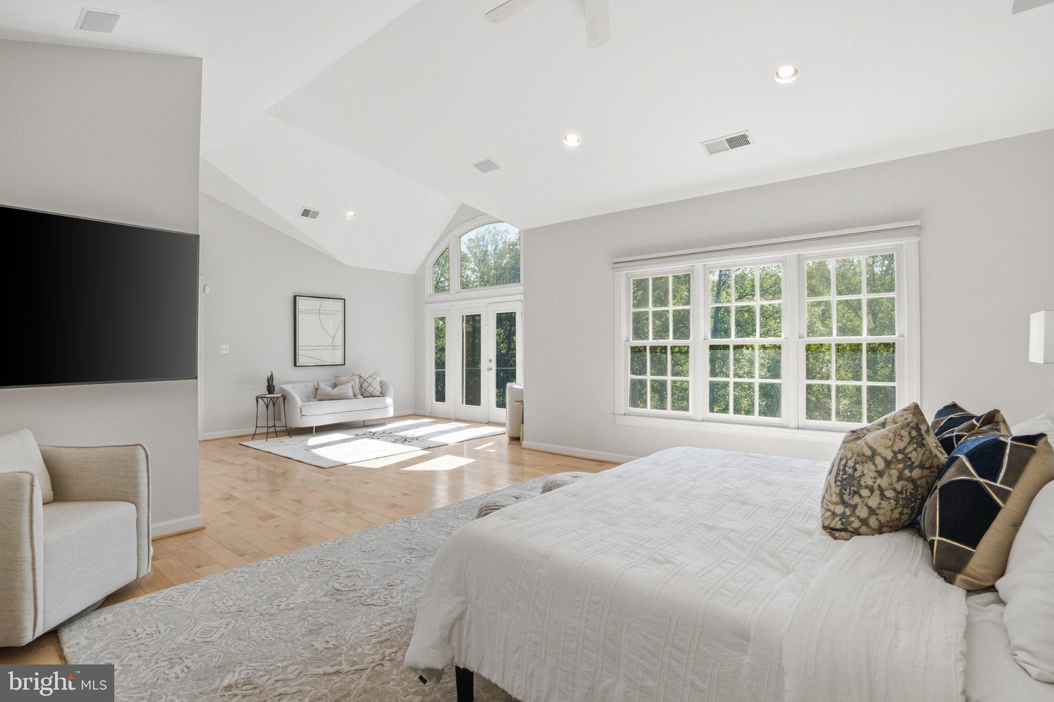 891 CHINQUAPIN ROAD