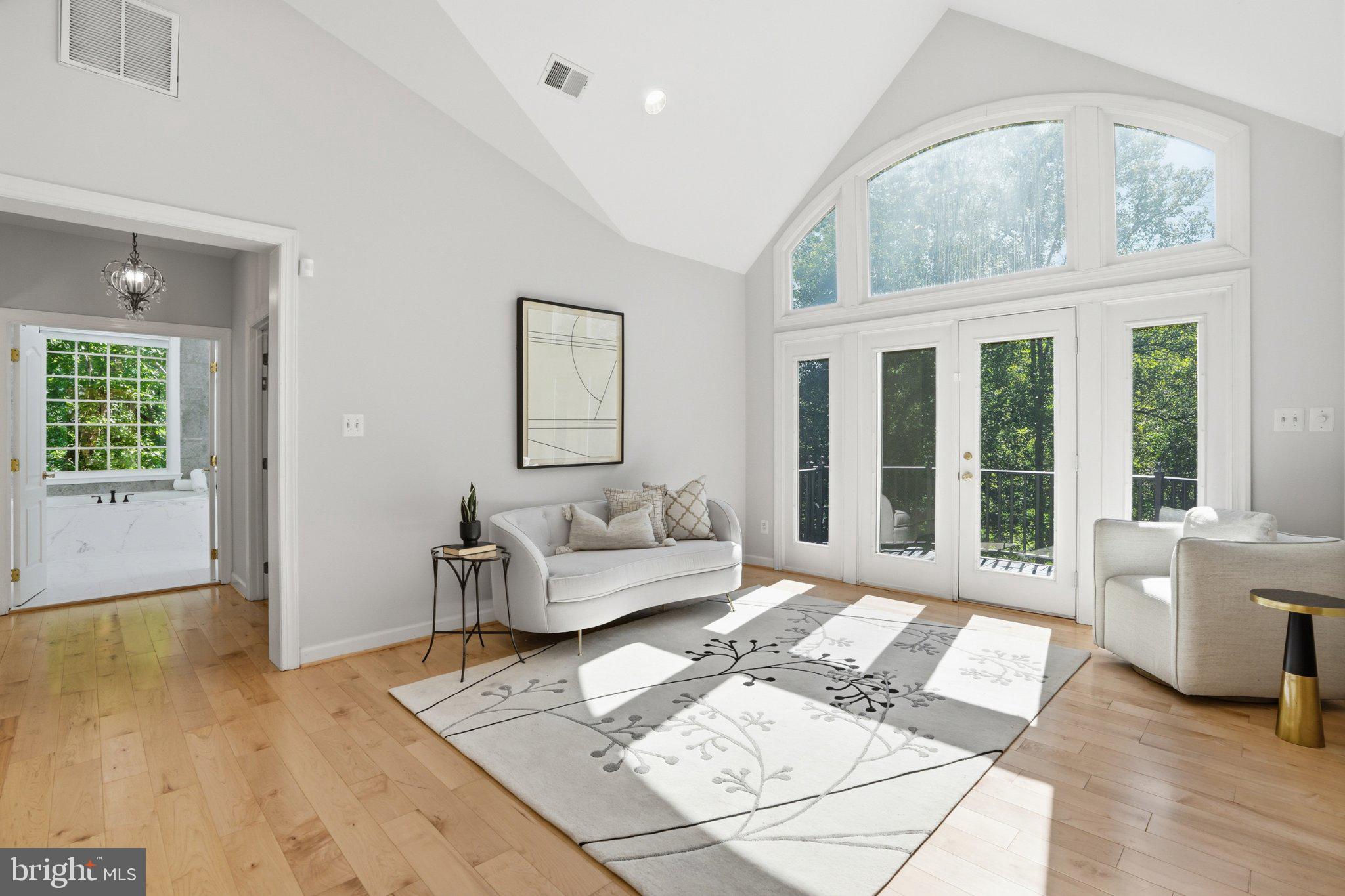 891 CHINQUAPIN ROAD