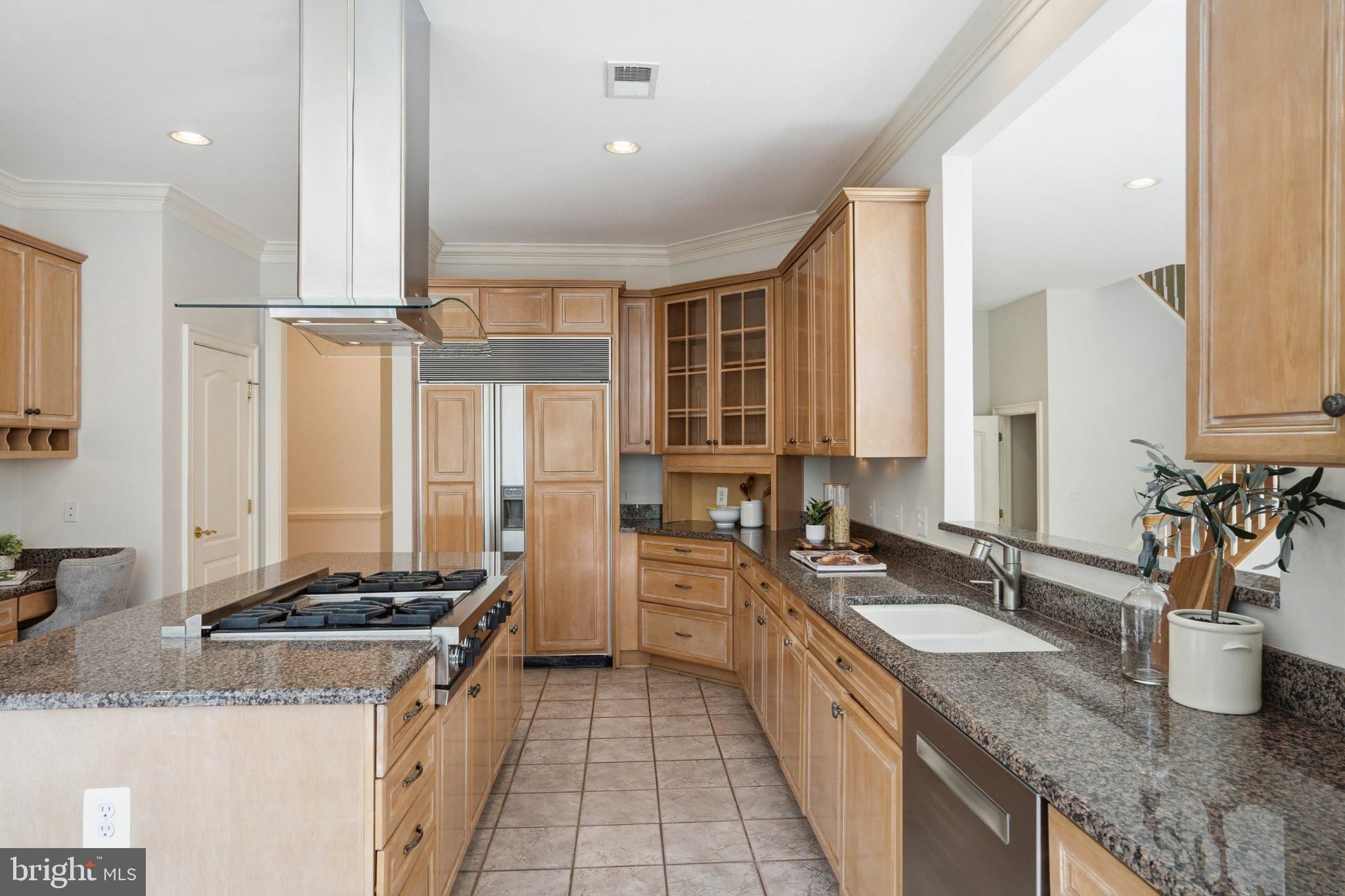891 CHINQUAPIN ROAD