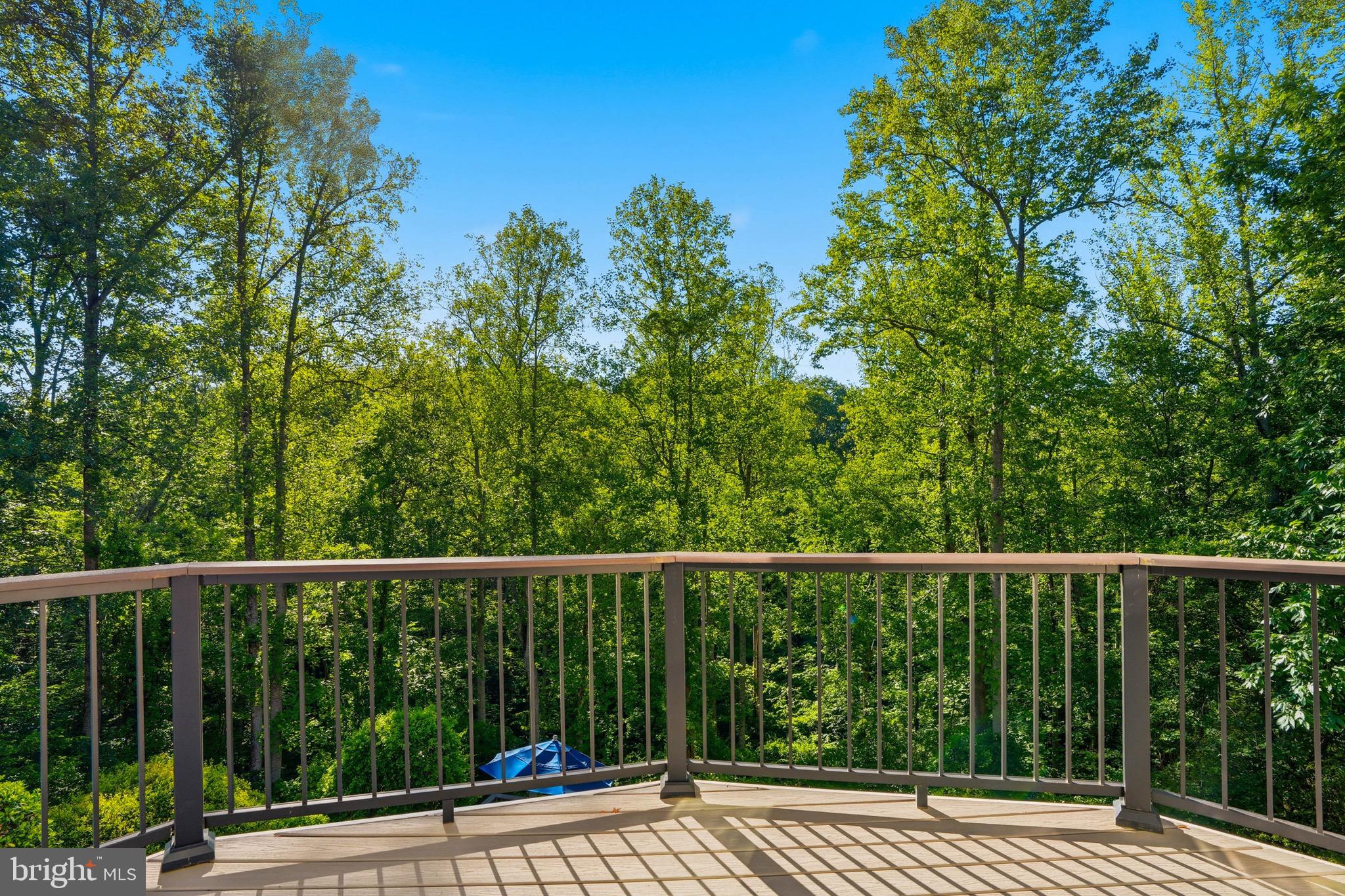 891 CHINQUAPIN ROAD