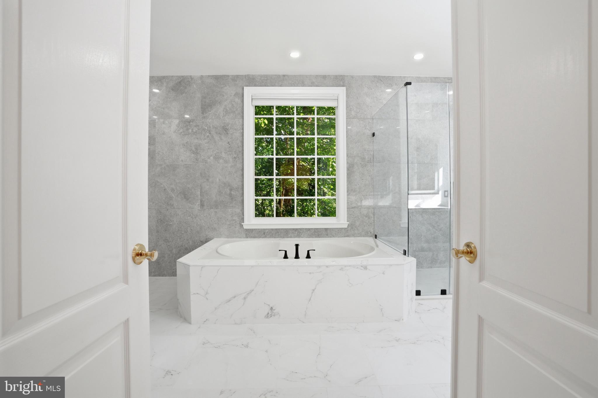 891 CHINQUAPIN ROAD