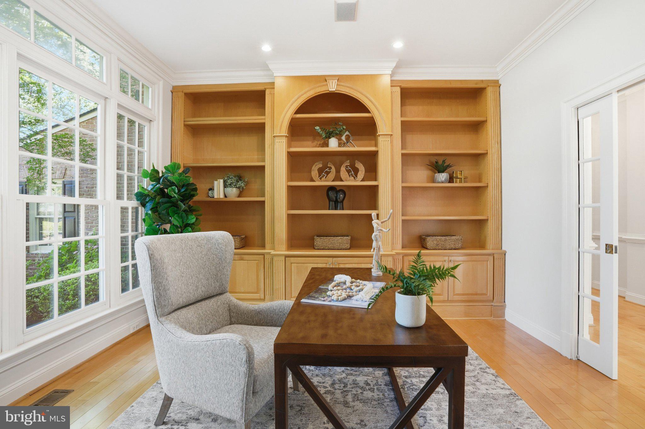 891 CHINQUAPIN ROAD