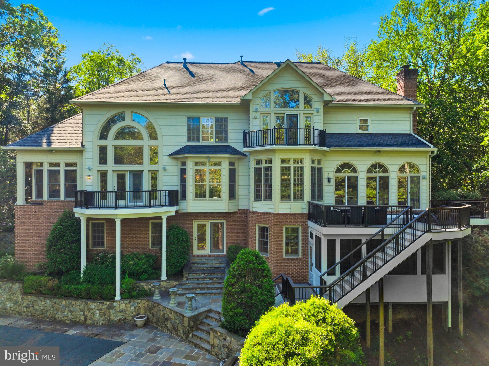 891 CHINQUAPIN ROAD