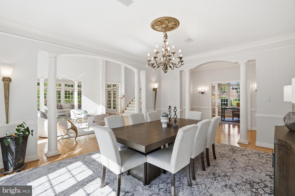 891 CHINQUAPIN ROAD