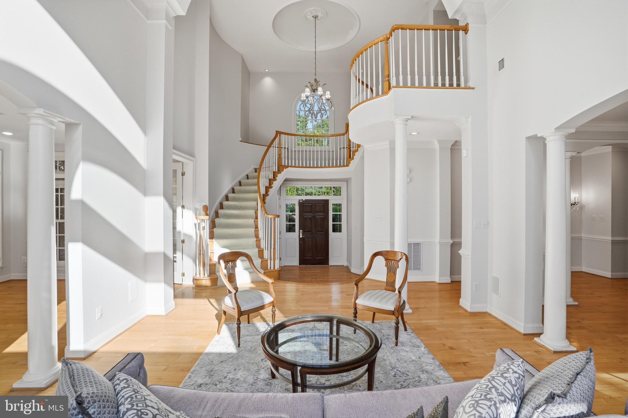 891 CHINQUAPIN ROAD