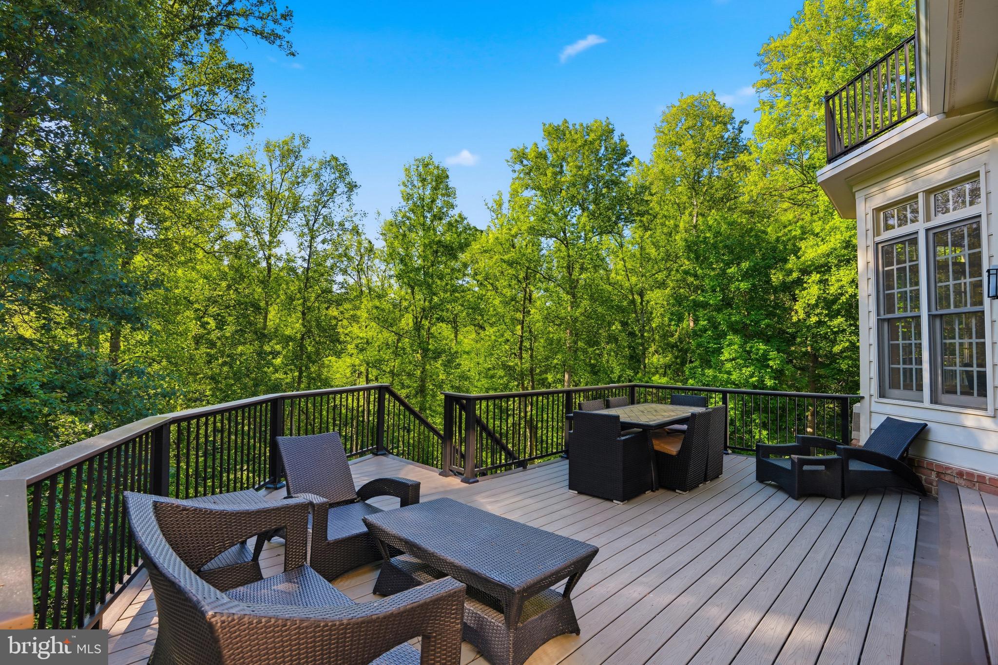 891 CHINQUAPIN ROAD