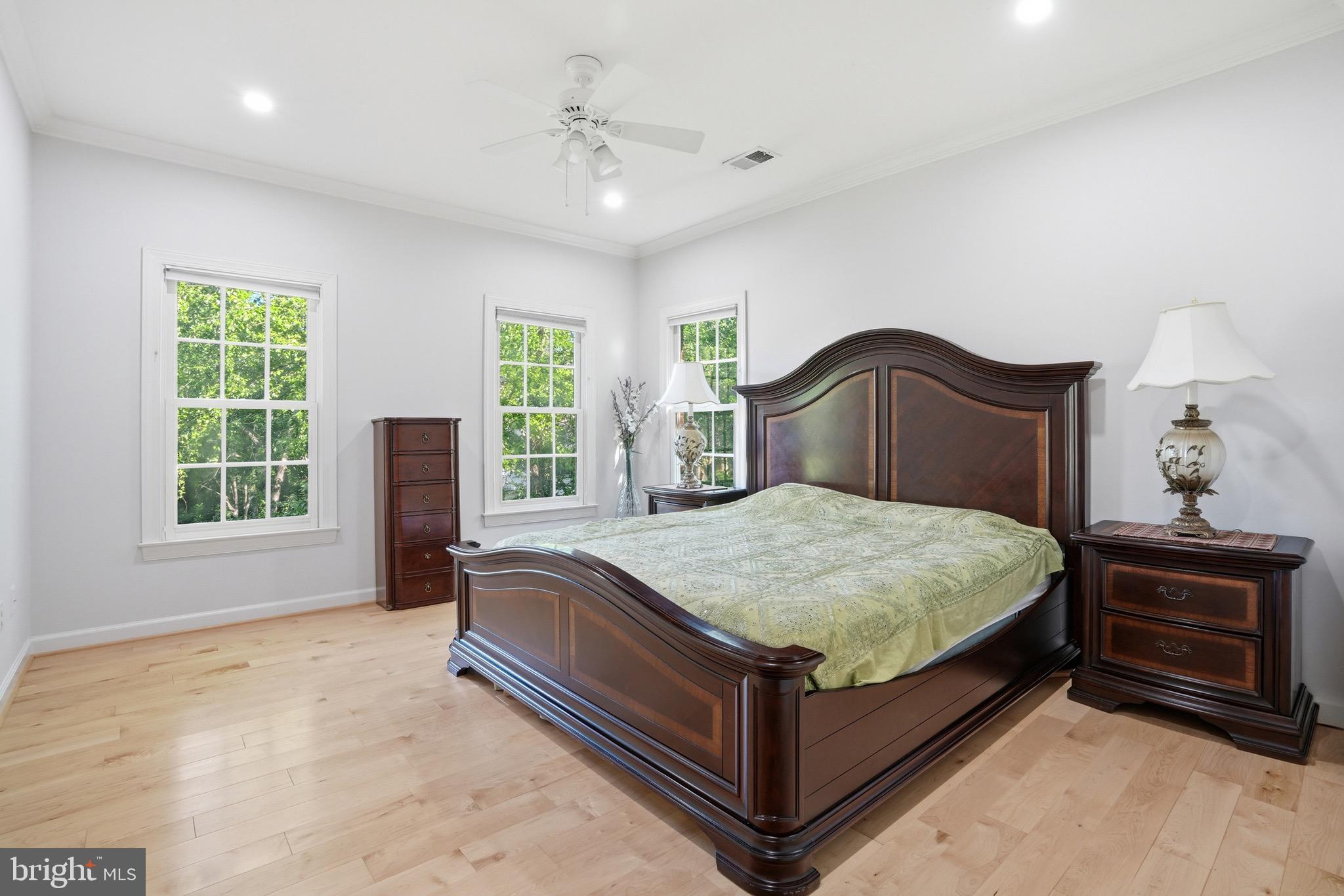 891 CHINQUAPIN ROAD