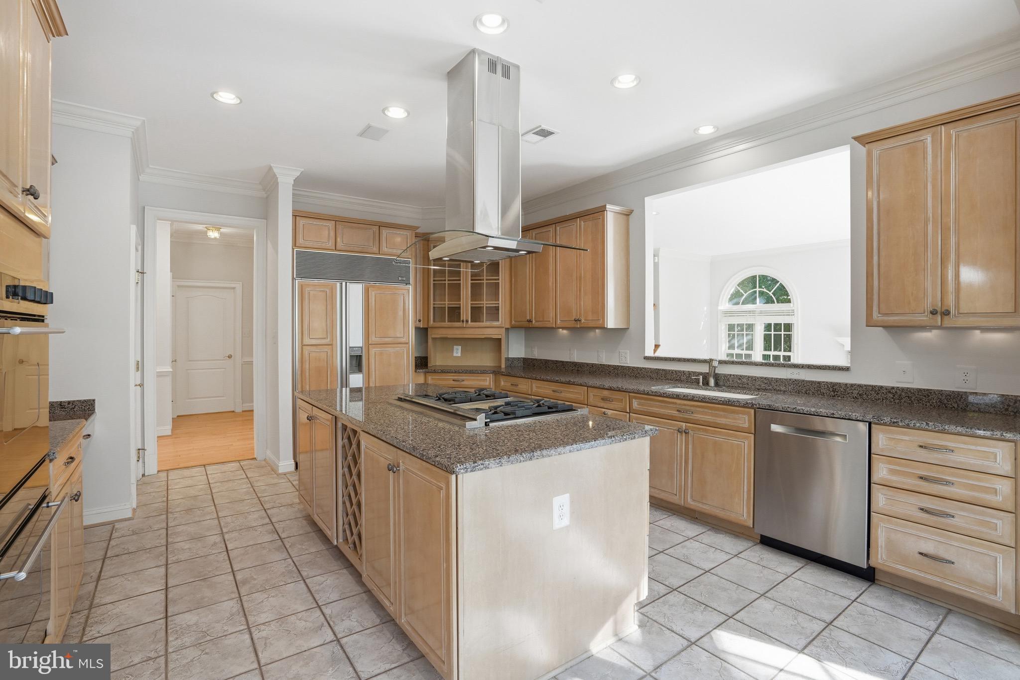 891 CHINQUAPIN ROAD