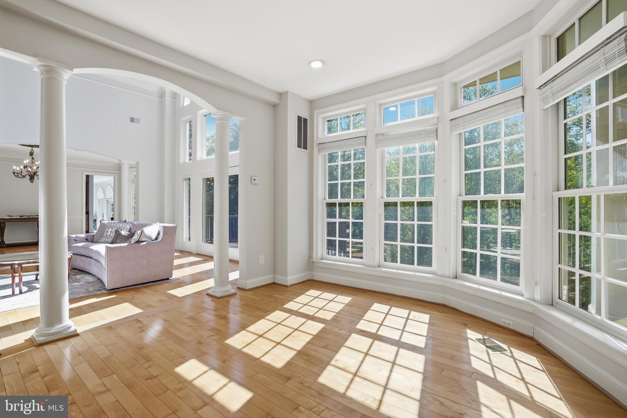 891 CHINQUAPIN ROAD