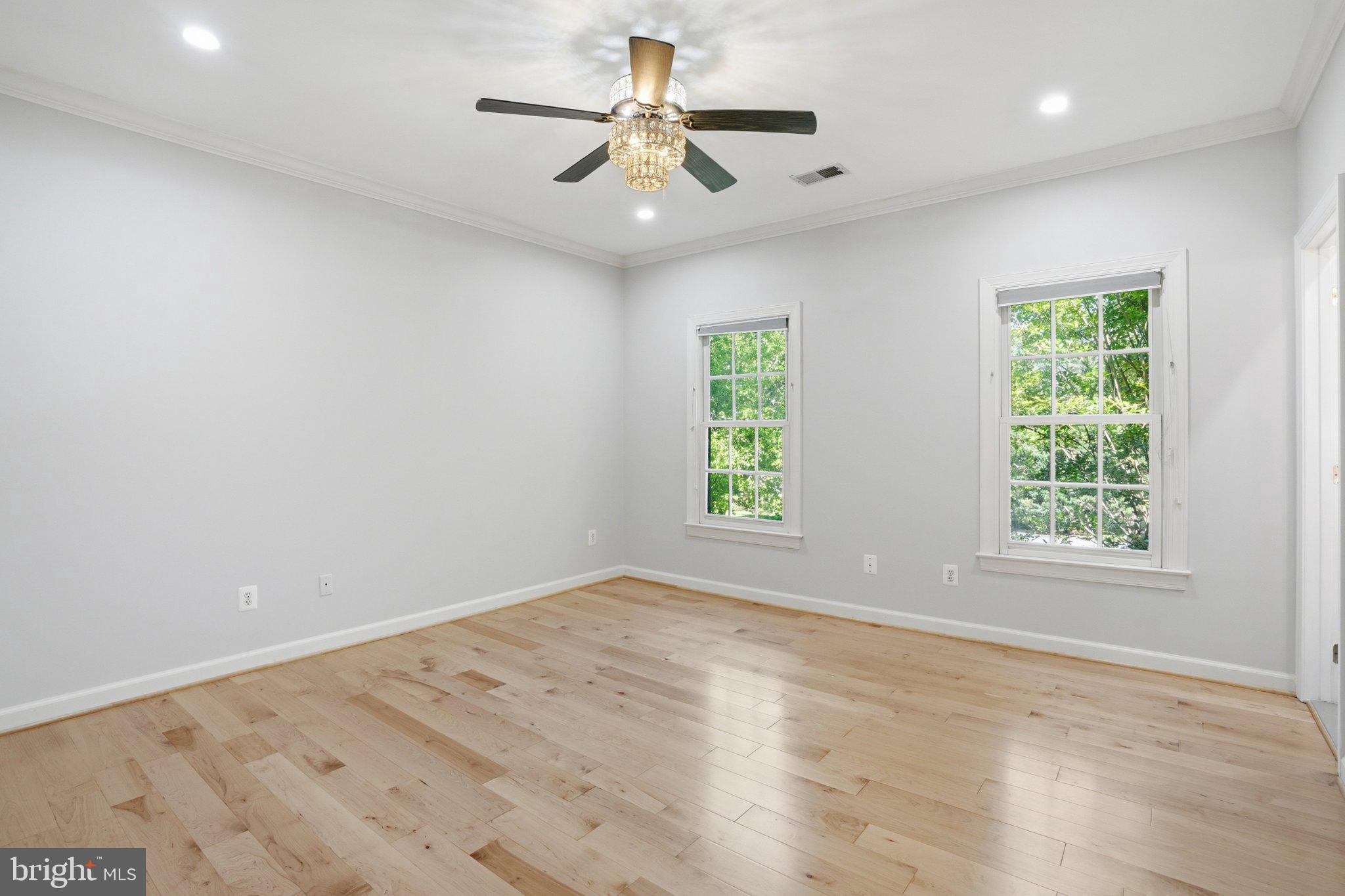891 CHINQUAPIN ROAD