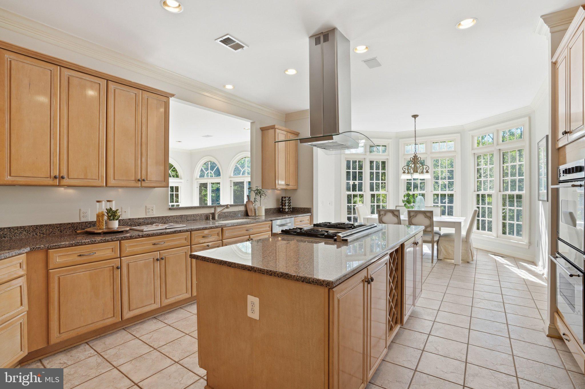 891 CHINQUAPIN ROAD