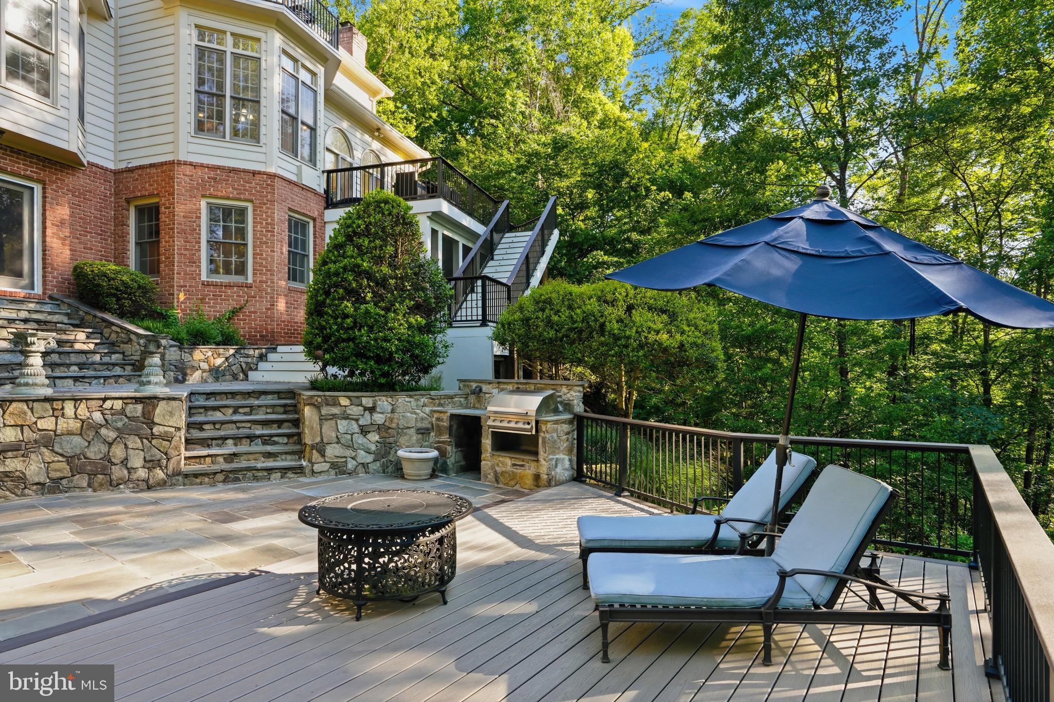891 CHINQUAPIN ROAD