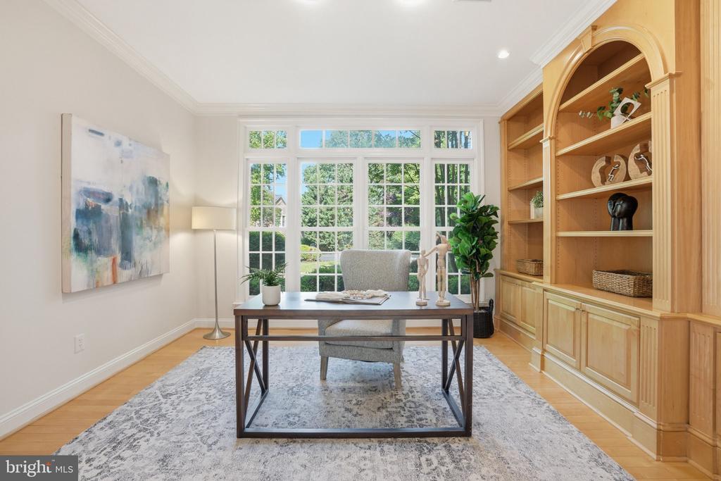 891 CHINQUAPIN ROAD