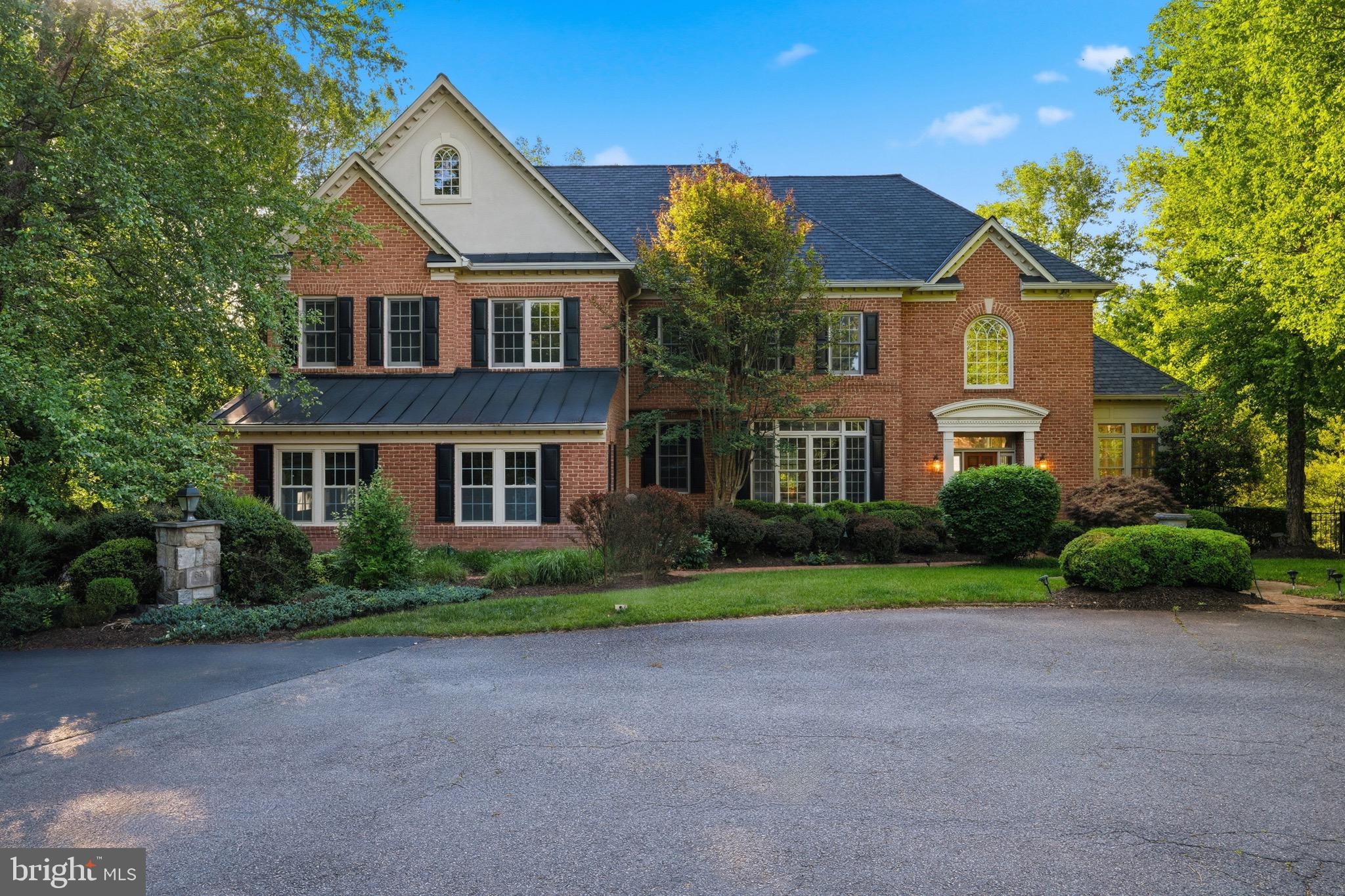 891 CHINQUAPIN ROAD