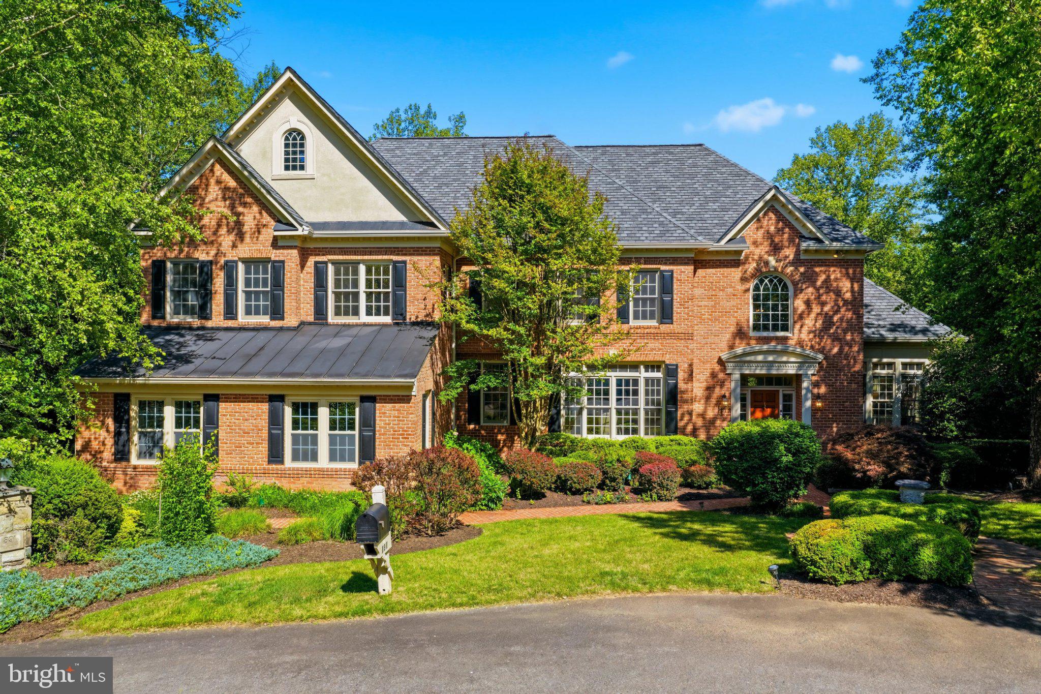 891 CHINQUAPIN ROAD
