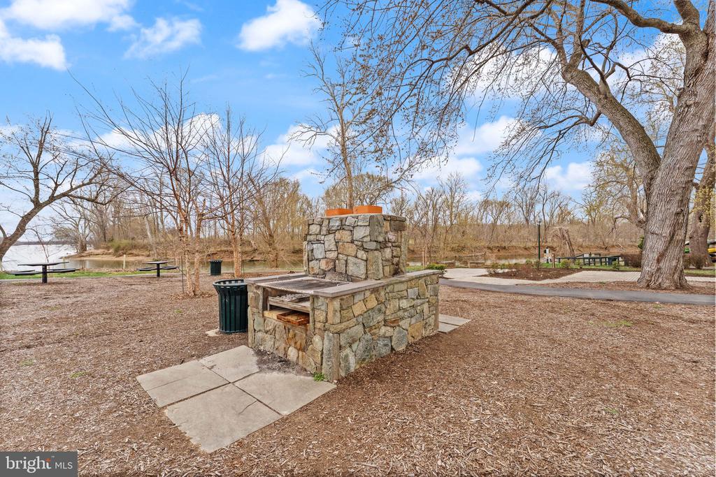 43524 Jackson Hole Cir