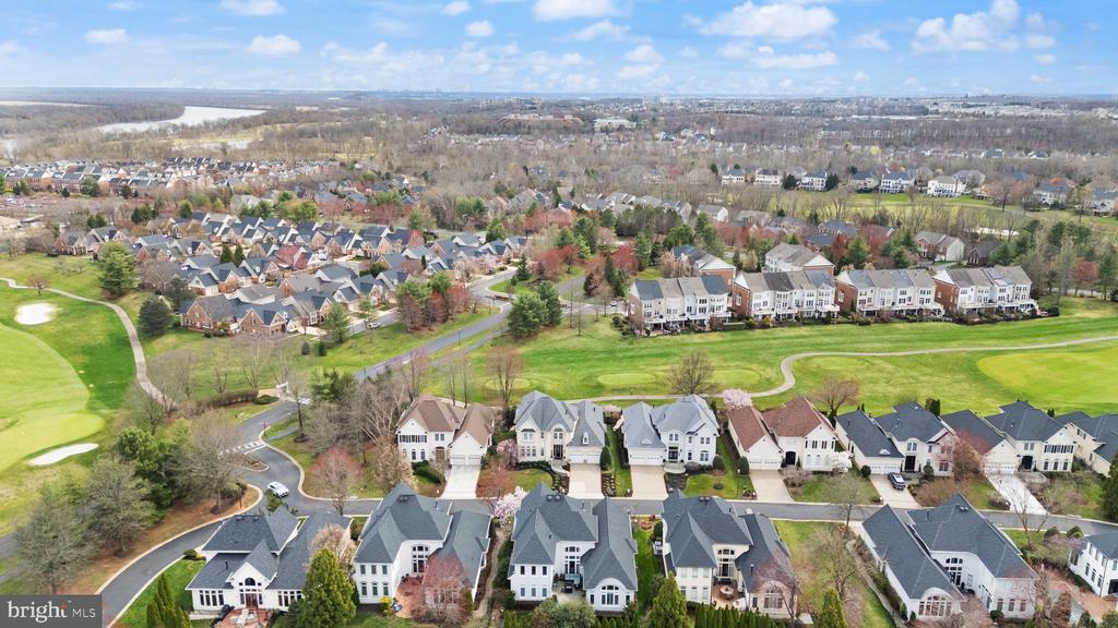 43524 Jackson Hole Cir