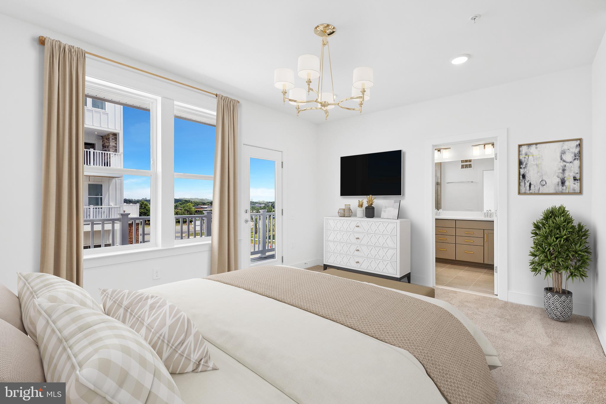 19862 LAVENDER DUST SQ