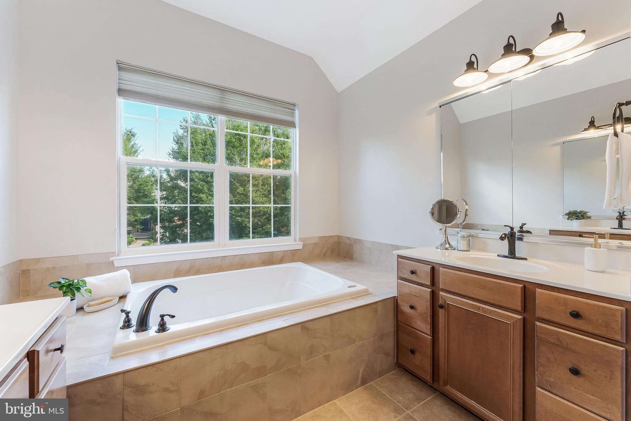 20231 HIDDEN CREEK COURT