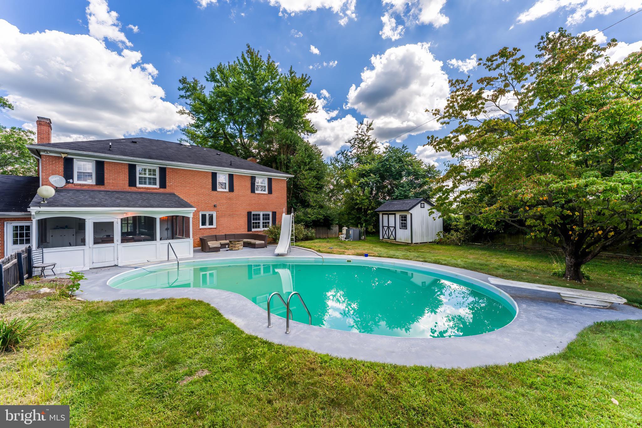 15423 JAMES MONROE HIGHWAY