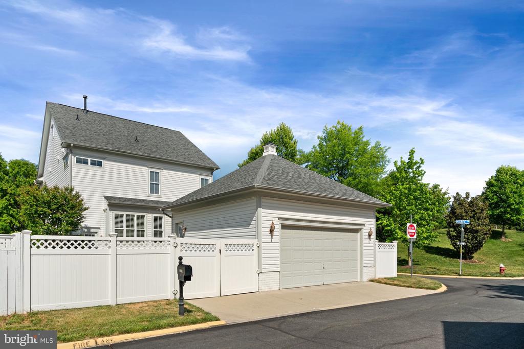 23414 HIGBEE LANE