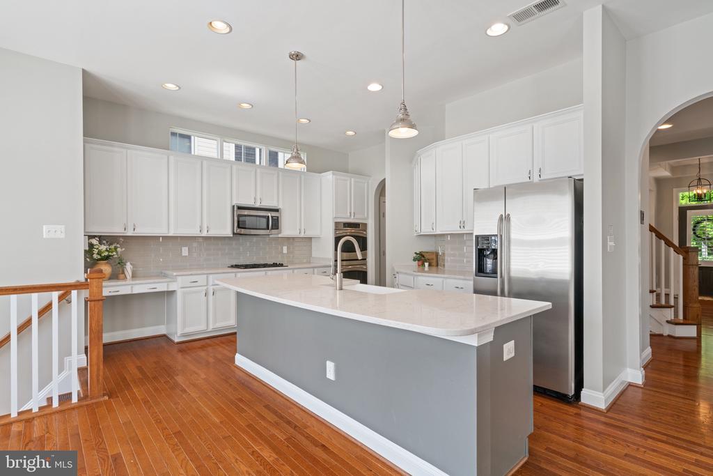 23414 HIGBEE LANE