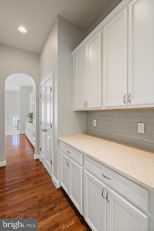 23414 HIGBEE LANE