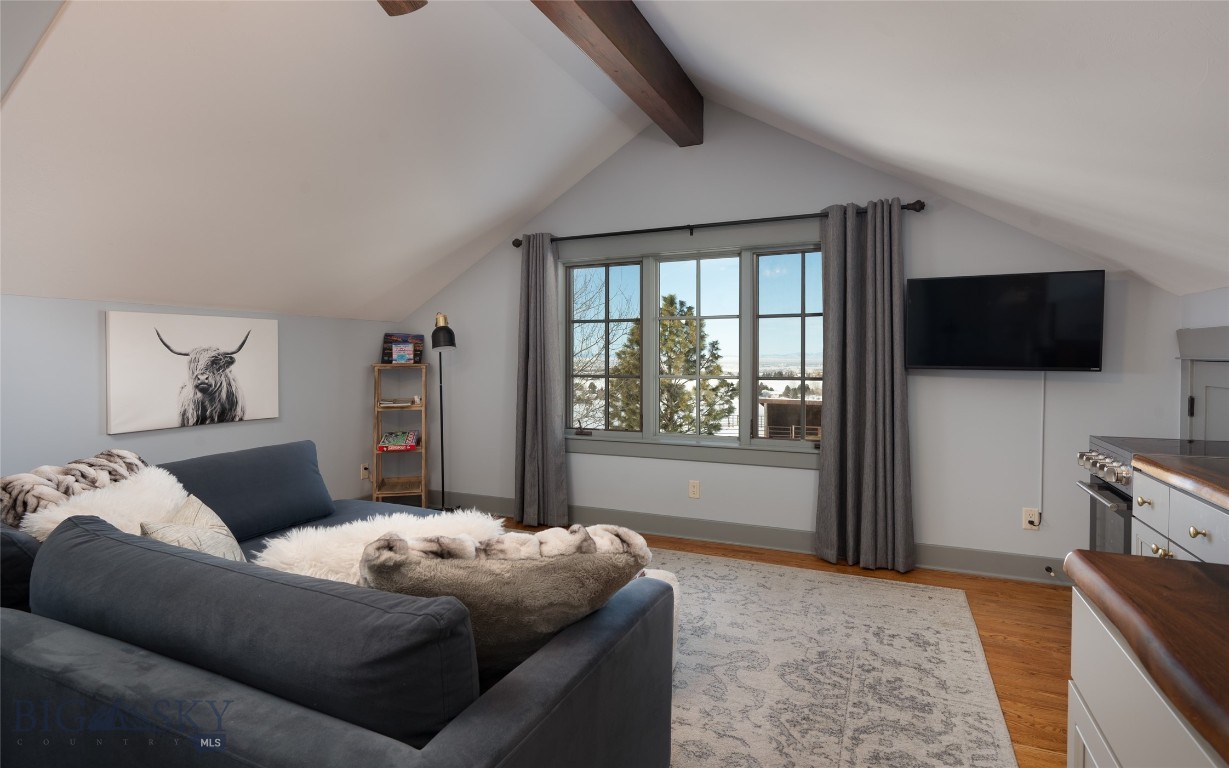 618 Autumn Ridge Road